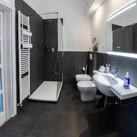 Al Mare 54 Luxury Guest house