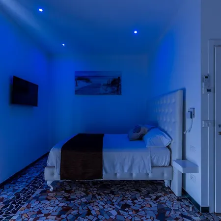 Al Mare 54 Luxury Гостевой дом Лидо-ди-Камайоре